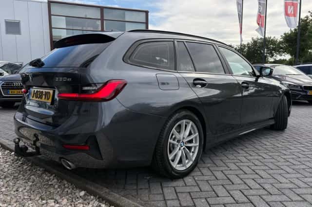 BMW 3-Serie (2020) thumbnail 6