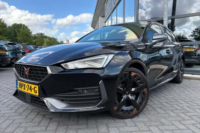 CUPRA Leon Sportstourer (2021) thumbnail 1