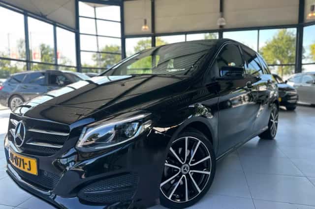 Mercedes-Benz B-Klasse (2018) thumbnail 1