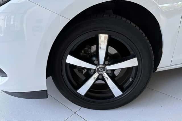 Opel Astra Sports Tourer (2020) thumbnail 2