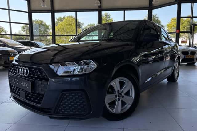 Audi A1 (2021) thumbnail 1