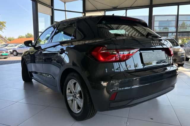 Audi A1 (2021) thumbnail 5