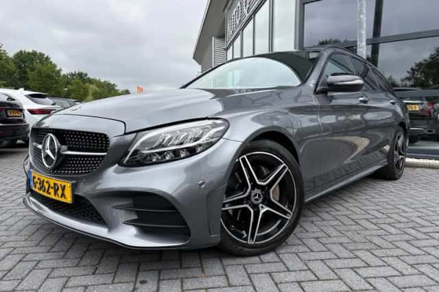 Mercedes-Benz C-Klasse (2019) thumbnail 3