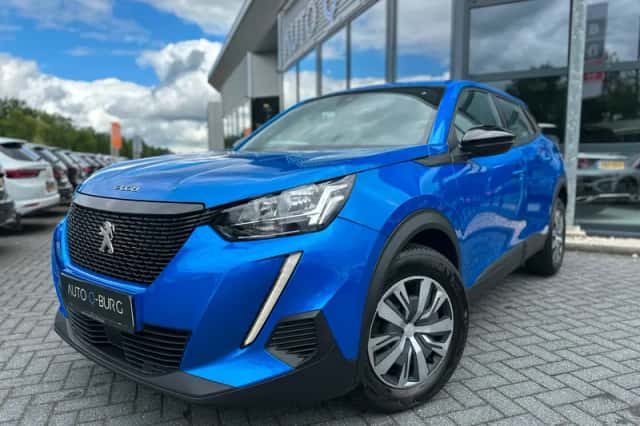 Peugeot 2008 (2023) thumbnail 1