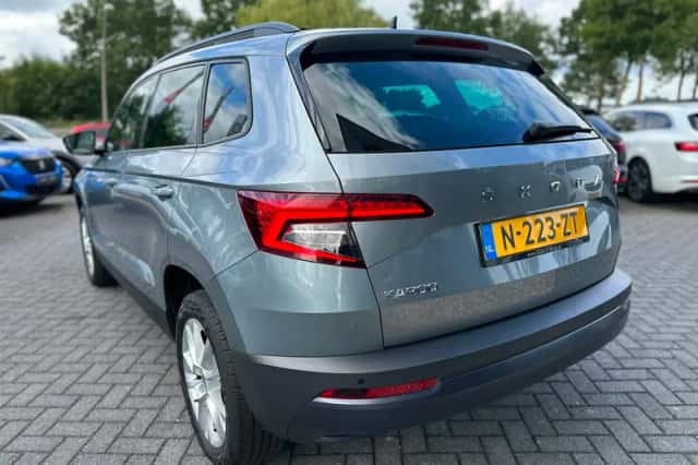Škoda Karoq (2022) thumbnail 3