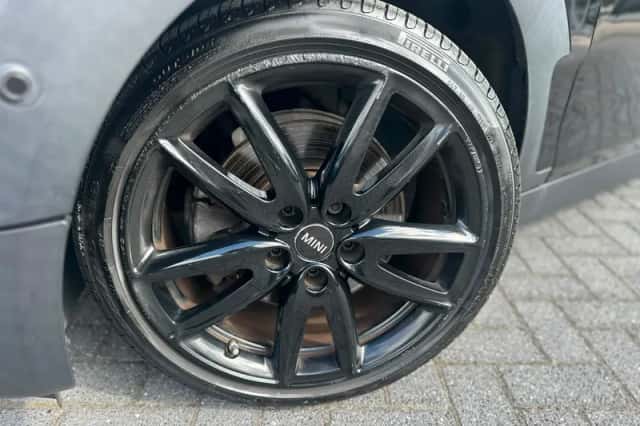 MINI Clubman (2018) thumbnail 5