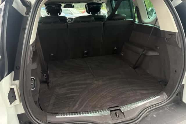 Renault Espace (2016) thumbnail 6