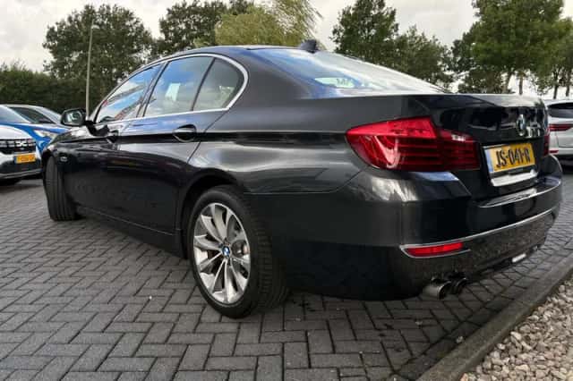 BMW 5-Serie (2016) thumbnail 4