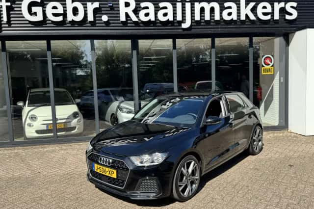 Audi A1 (2019) thumbnail 1