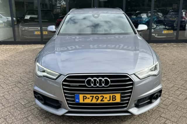 Audi A6 (2017) thumbnail 4
