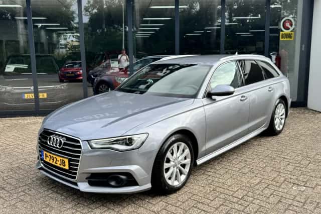 Audi A6 (2017) thumbnail 2
