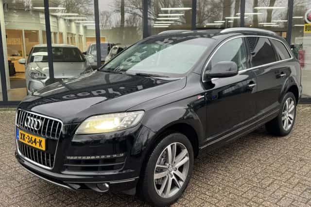 Audi Q7 (2015) thumbnail 3