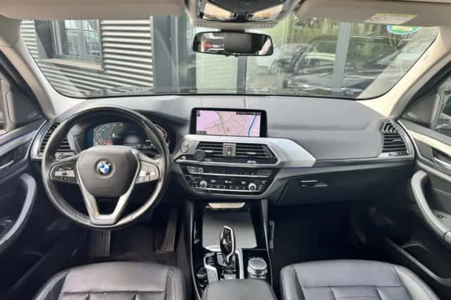 BMW X3 (2021) thumbnail 6