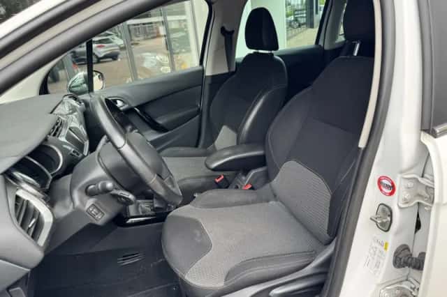 Citroën C3 (2014) thumbnail 6
