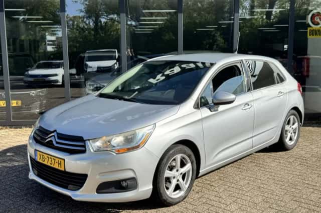 Citroën C4 (2012) thumbnail 3
