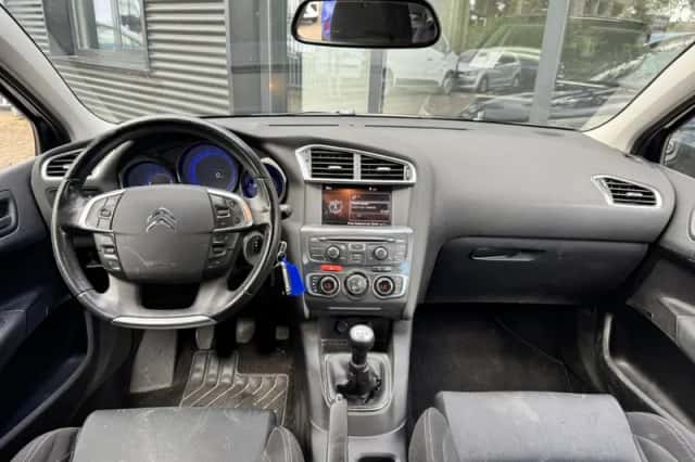 Citroën C4 (2011) thumbnail 6