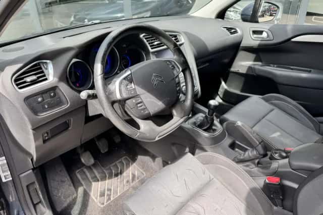 Citroën C4 (2011) thumbnail 6