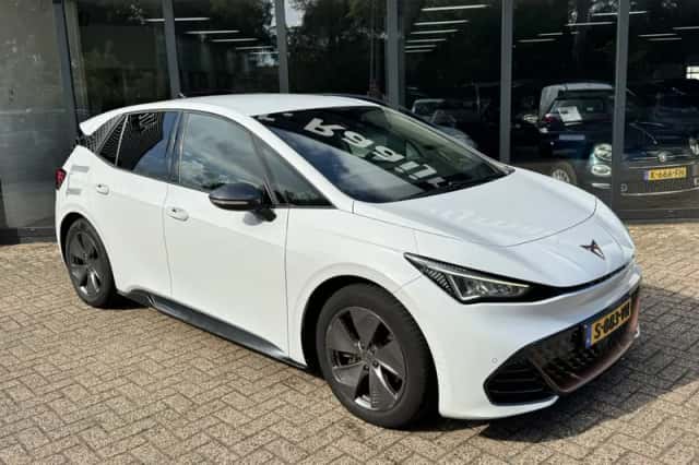 CUPRA Born (2023) thumbnail 4