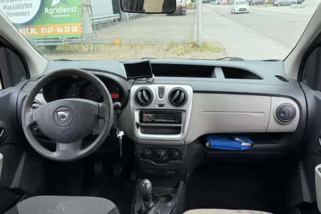 Dacia Dokker (2013) thumbnail 5