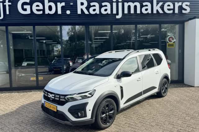 Dacia Jogger (2023) thumbnail 1