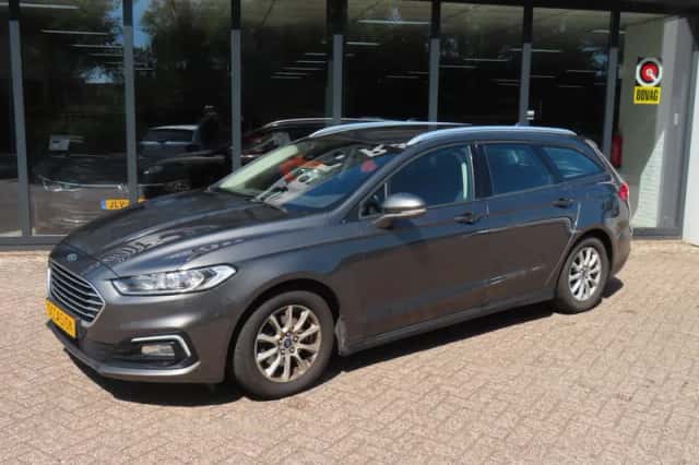 Ford Mondeo (2020) thumbnail 2