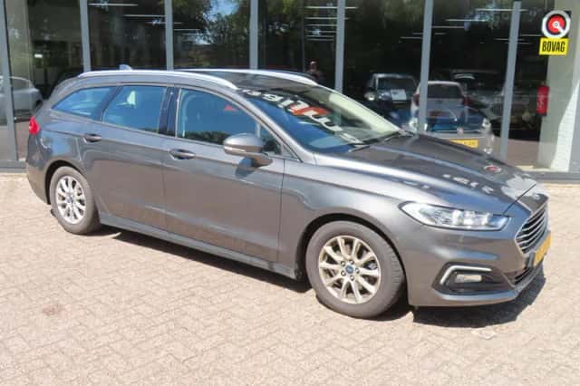 Ford Mondeo (2020) thumbnail 4