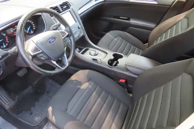 Ford Mondeo (2020) thumbnail 5