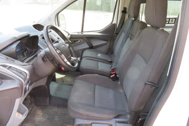 Ford Transit Custom (2016) thumbnail 5