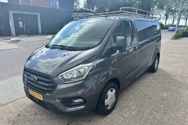 Ford Transit Custom (2018) thumbnail 1