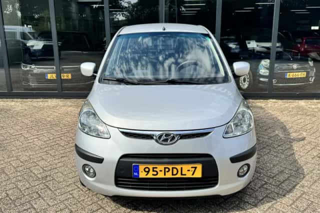Hyundai i10 (2011) thumbnail 4