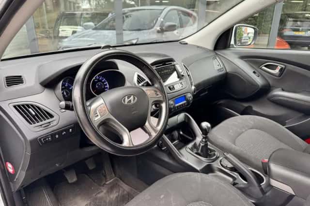 Hyundai ix35 (2011) thumbnail 5