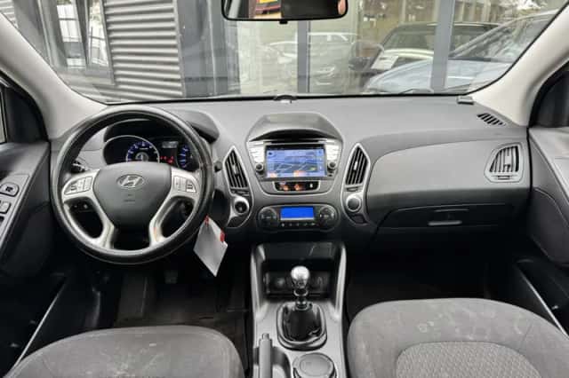 Hyundai ix35 (2011) thumbnail 6