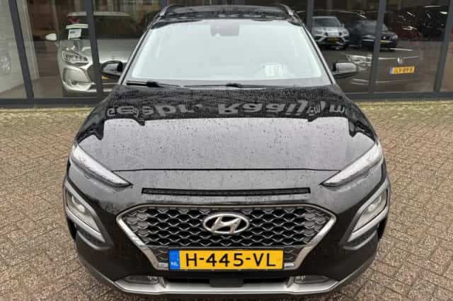 Hyundai Kona (2020) thumbnail 4