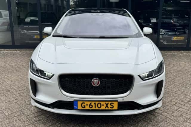 Jaguar I-Pace (2019) thumbnail 3