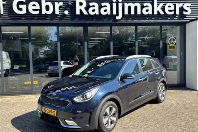 Kia Niro (2018) thumbnail 1
