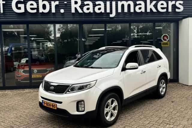 Kia Sorento (2014) thumbnail 1