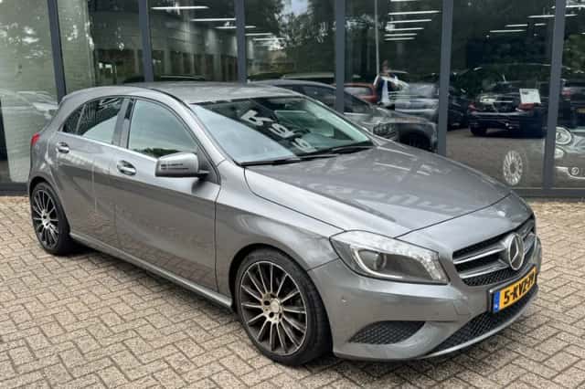 Mercedes-Benz A-Klasse (2013) thumbnail 4