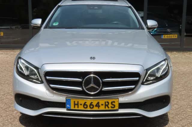 Mercedes-Benz E-Klasse (2019) thumbnail 3