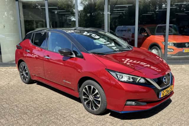 Nissan Leaf (2019) thumbnail 3