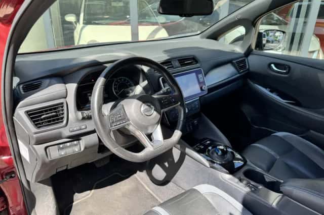 Nissan Leaf (2019) thumbnail 4