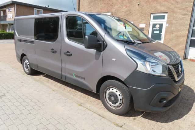 Nissan NV300 (2019) thumbnail 3