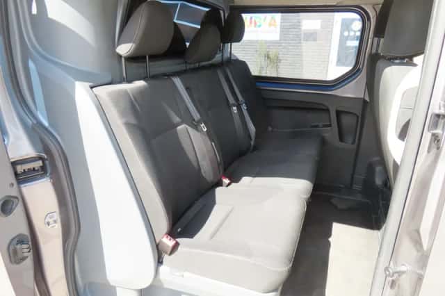 Nissan NV300 (2019) thumbnail 6
