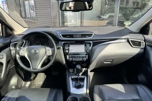 Nissan Qashqai (2017) thumbnail 6