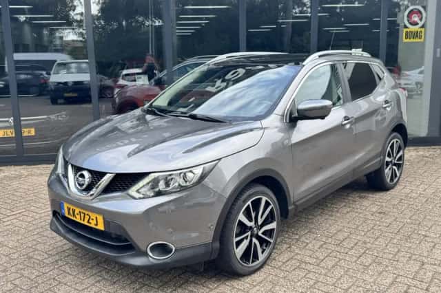 Nissan Qashqai (2016) thumbnail 2