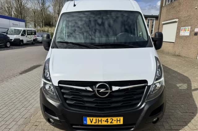 Opel Movano (2021) thumbnail 2
