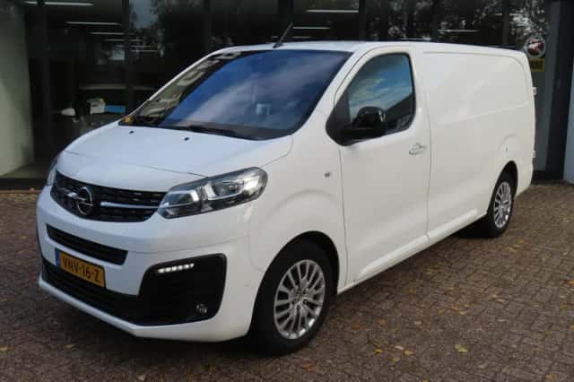 Opel Vivaro (2022) thumbnail 2