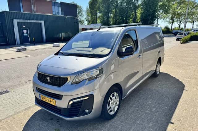 Peugeot Expert (2022) thumbnail 1