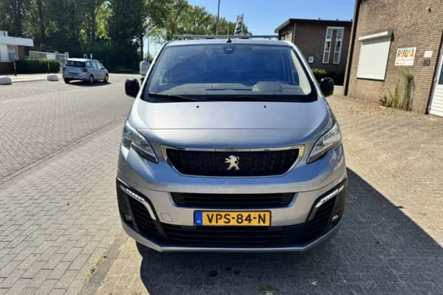 Peugeot Expert (2022) thumbnail 2
