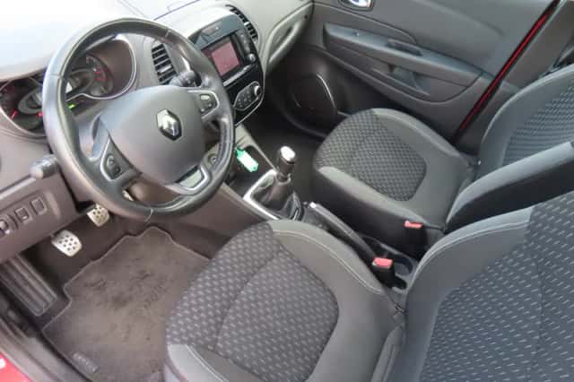 Renault Captur (2018) thumbnail 5
