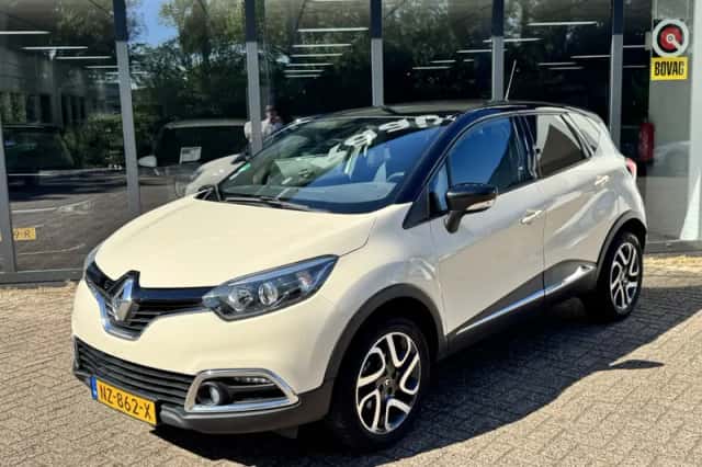 Renault Captur (2017) thumbnail 2